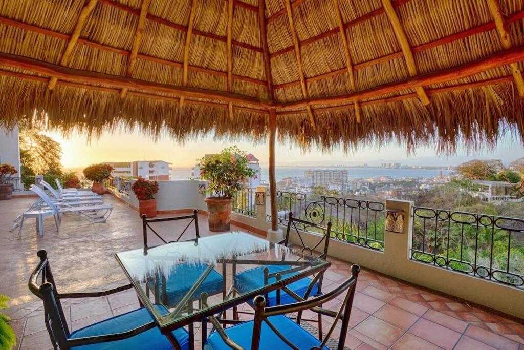 Amapas Oasis With Panoramic Views, Walk To Beach Puerto Vallarta Exterior foto